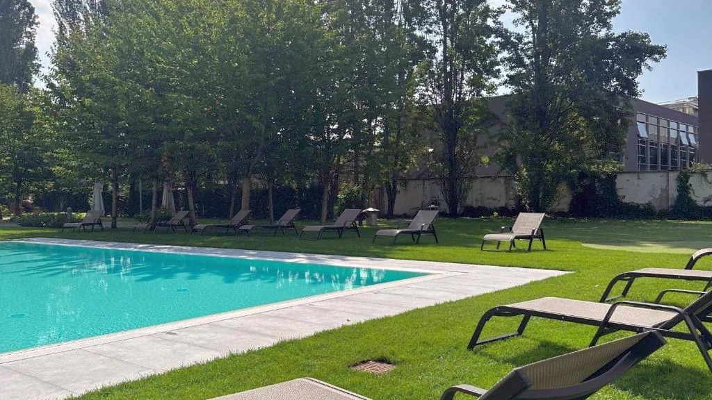 الفندق رامادا بلازا ميلانو - ميلانو